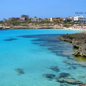 Hotel Il Faro Della Guitgia Tommasino, LMP